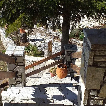 Houses-malvina * Arachova