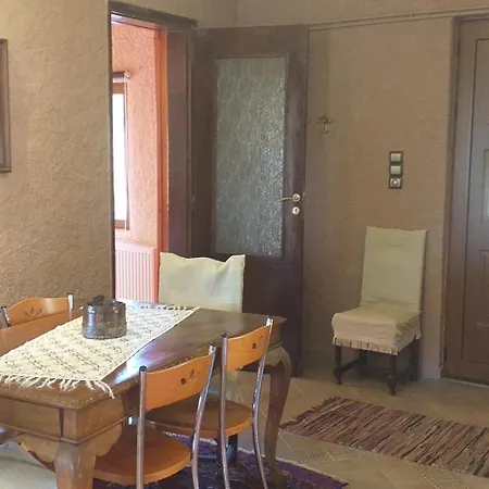Houses-malvina Apartment Arachova